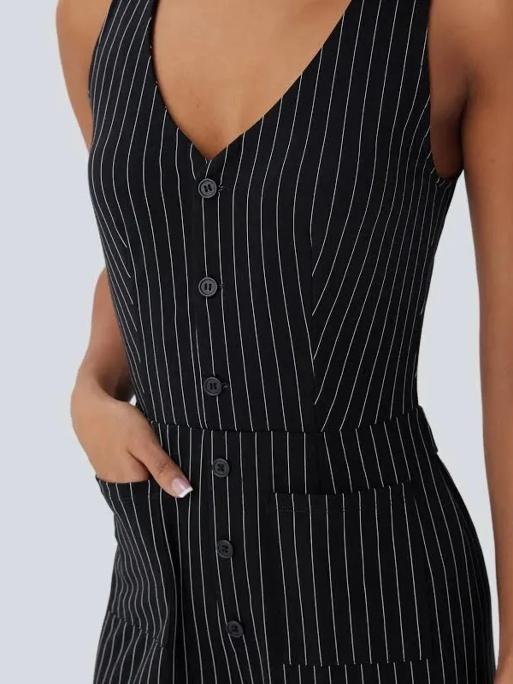 Halara pin stripe button front Jumpsuit with open back size S - Picture 2 of 5